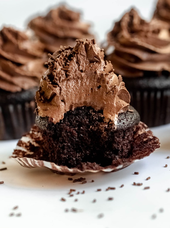 easy chocolate cupcake