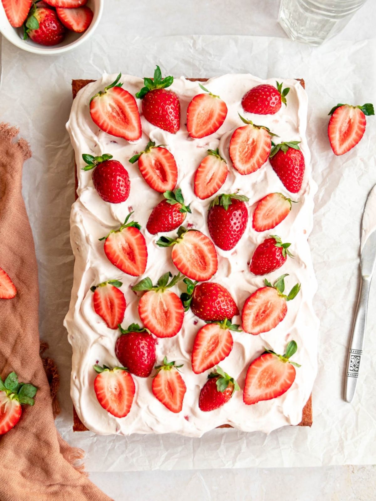 Fresh Strawberry Sheet Cake - Rich And Delish