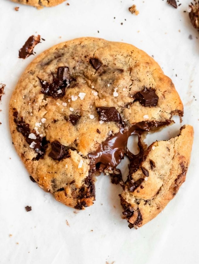 Overhead shot of nutella stuffed cookies cut in half.