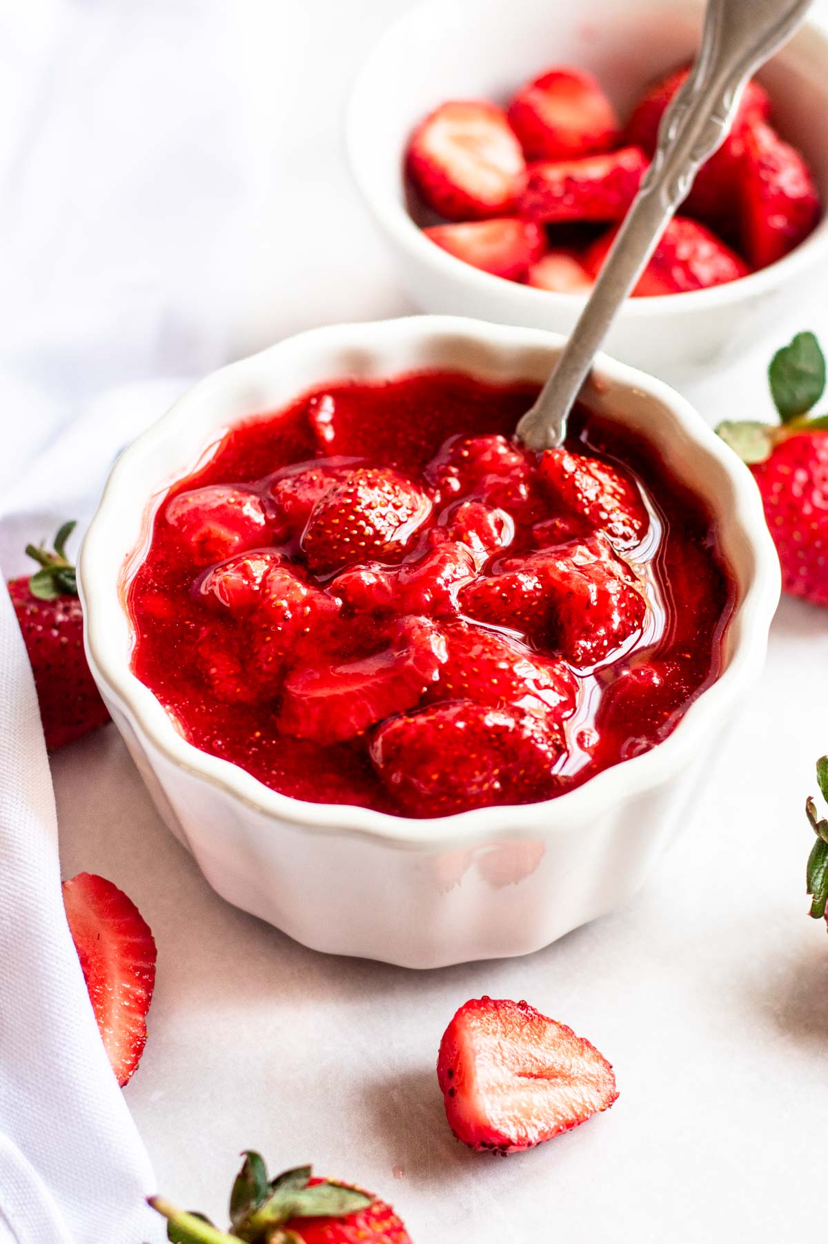 Vegan Instant Pot Cheesecake with Strawberry Compote - From My Bowl