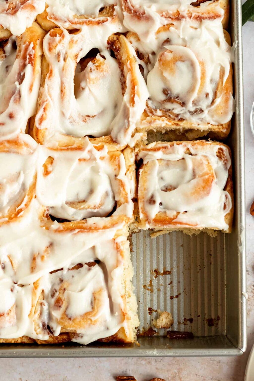 Apple Cinnamon Rolls With Apple Pie Filling - Rich And Delish