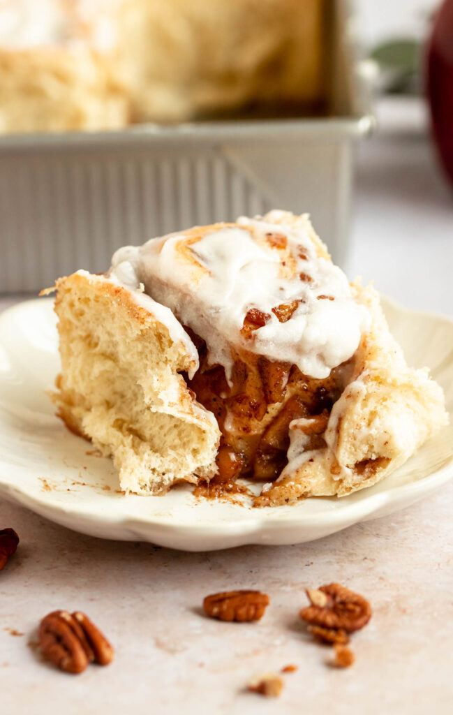 Apple Cinnamon Rolls With Apple Pie Filling Rich And Delish