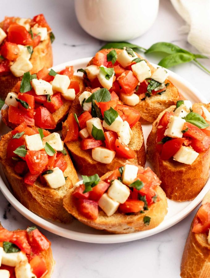 Bruschetta With Mozzarella (10-minute recipe) - Rich And Delish