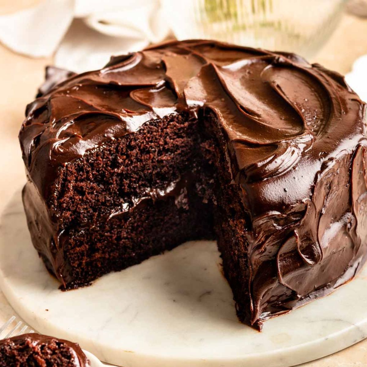 Chocolate Glaze Recipe for Cakes and Desserts