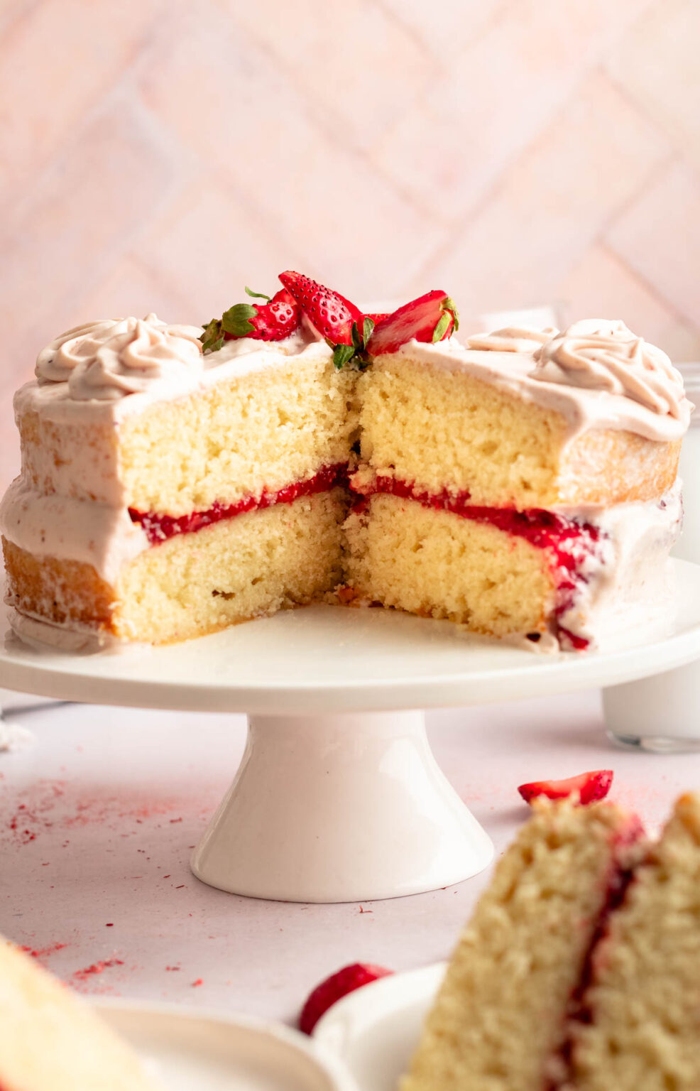 Vanilla Cake With Strawberry Filling - Rich And Delish