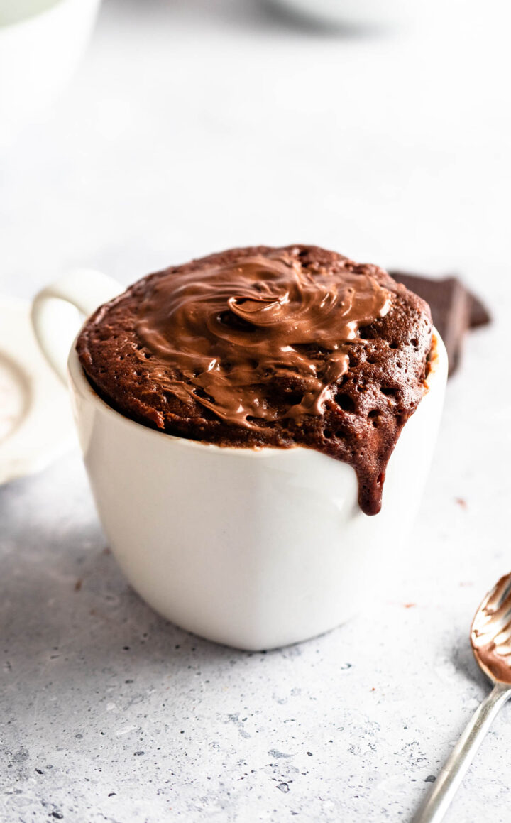 Easy 3 Ingredient Mug Cake (1 Minute Cake) - Rich And Delish