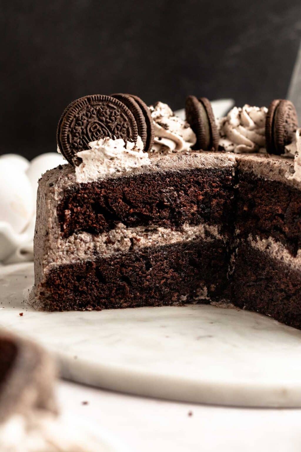 Chocolate Oreo Cake w/ Oreo Frosting (One Bowl) - Rich And Delish